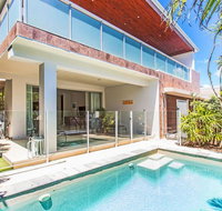 Malibu Beach House  Corporate Boardies - Sunshine Coast Guide
