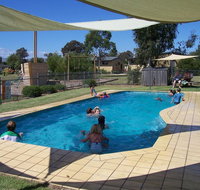 Mansfield Holiday Park - Sunshine Coast Guide