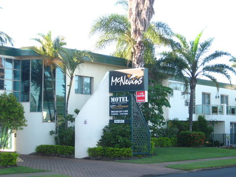 McNevins Maryborough Motel - Sunshine Coast Guide 0