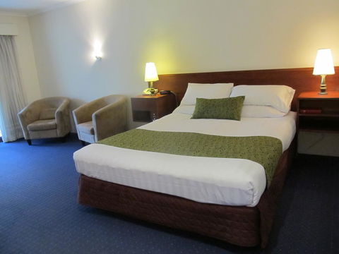 Meninya Palms Moama - Sunshine Coast Guide 2