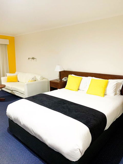 Meninya Palms Moama - Sunshine Coast Guide 3