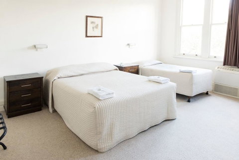 Mercantile Hotel - Sunshine Coast Guide 1