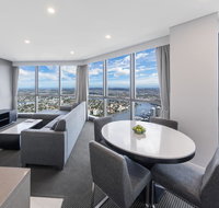 Meriton Suites Adelaide Street - Sunshine Coast Guide