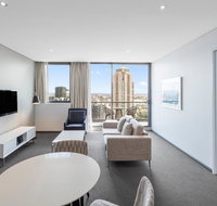Meriton Suites Campbell Street - Sunshine Coast Guide