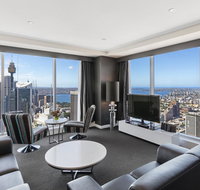Meriton Suites World Tower - Sunshine Coast Guide