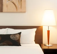 Mitchell On Main - Sunshine Coast Guide