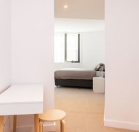 Modern 2 Bedroom Apartment in Darling Harbour - Sunshine Coast Guide