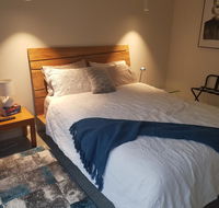 Modern private and close to town. - Sunshine Coast Guide