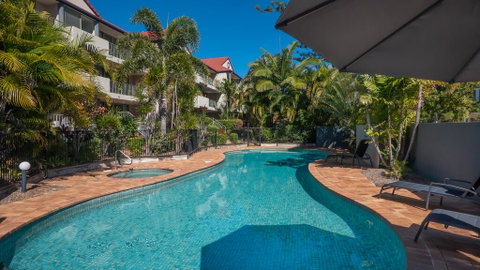 Montana Palms Resort - Sunshine Coast Guide 0
