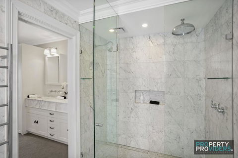 Mosman Torre - Executive Luxury Home - Sunshine Coast Guide 2
