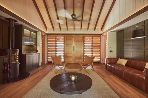 Mt Mulligan Lodge - Sunshine Coast Guide 2