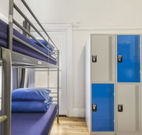 Nate's Place Backpackers Melbourne - Sunshine Coast Guide