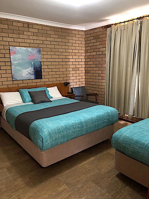 Augusta Escape Holiday Units - Sunshine Coast Guide 24