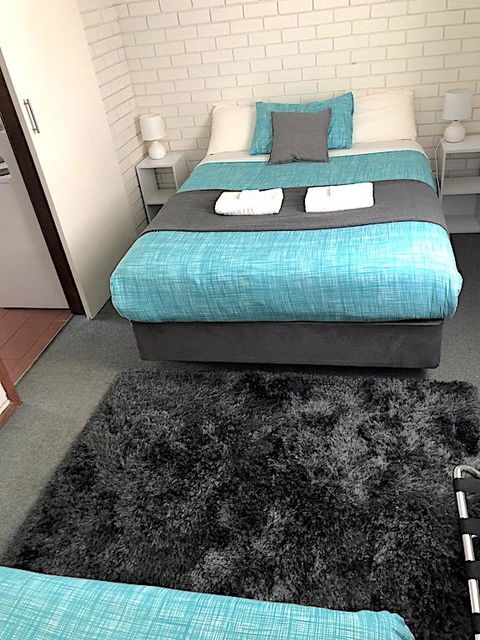 Augusta Escape Holiday Units - Sunshine Coast Guide 17