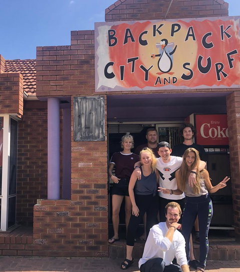 Backpack City & Surf - Sunshine Coast Guide 0