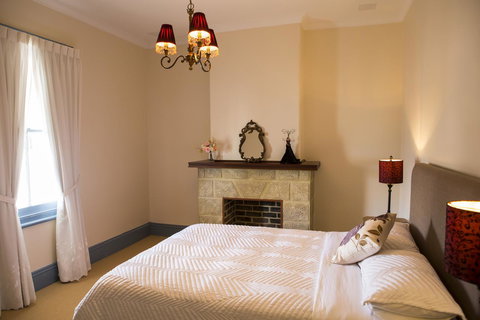 Spencer Cottage - Sunshine Coast Guide 16