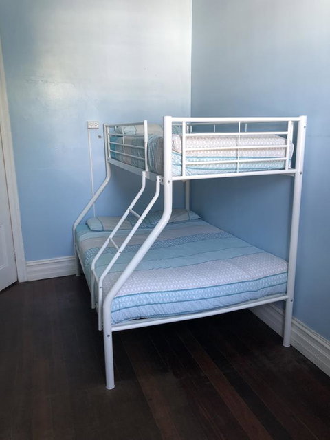 1849 Backpackers Albany - Sunshine Coast Guide 8