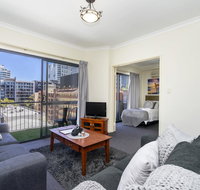 Oversized Eastend sleeps 6 Free PARKINGPOOL WIFI - Sunshine Coast Guide