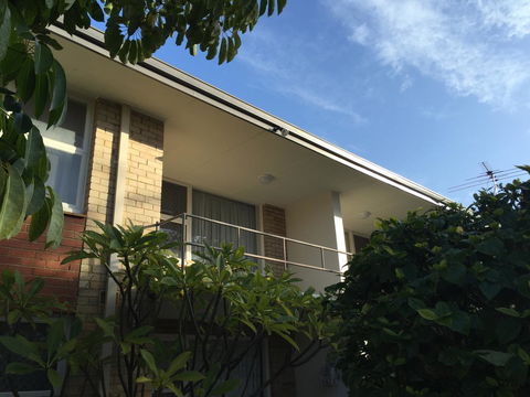 Applecross Village Apartment - Sunshine Coast Guide 36