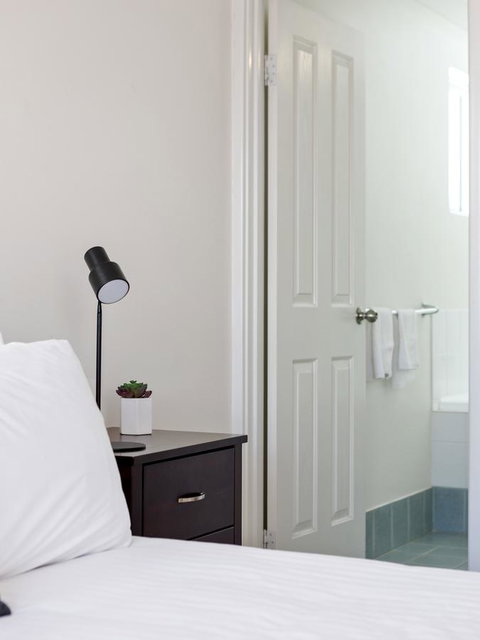 Cooper Street - Sunshine Coast Guide 10