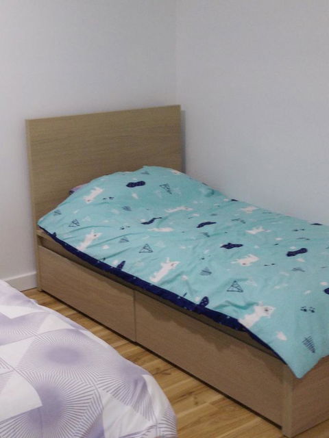 DIANELLA Budget Rooms Happy Place To Stay - Sunshine Coast Guide 23