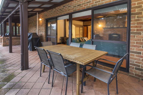 A Hidden Bush Delight - Sunshine Coast Guide 11