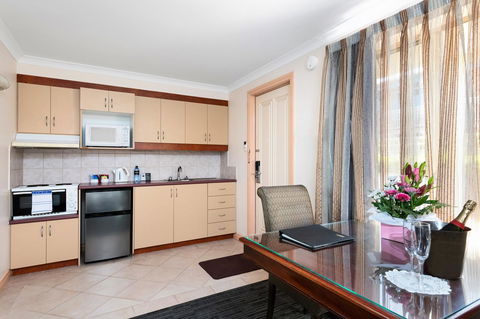 Quest Yelverton Kalgoorlie - Sunshine Coast Guide 15