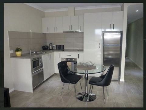 Latitude20 Searipple Rd - Sunshine Coast Guide 17