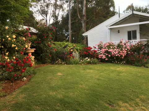 Applegate Lane Chalet - Sunshine Coast Guide 20