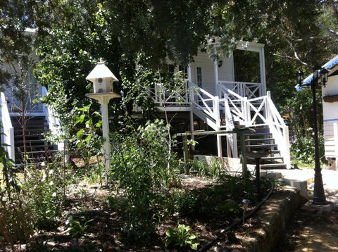 Applegate Lane Chalet - Sunshine Coast Guide 15