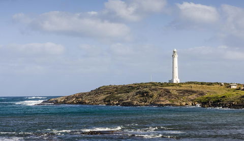 Margaret River Retreat - Sunshine Coast Guide 36