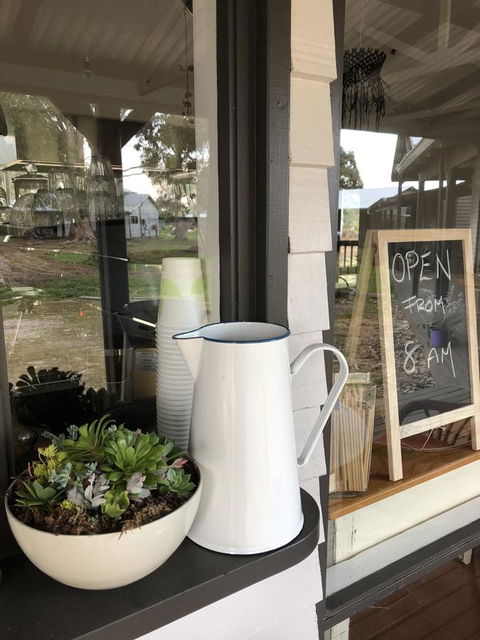 Margaret River Retreat - Sunshine Coast Guide 21