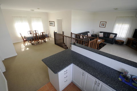 My Place Colonial Accommodation - Sunshine Coast Guide 34