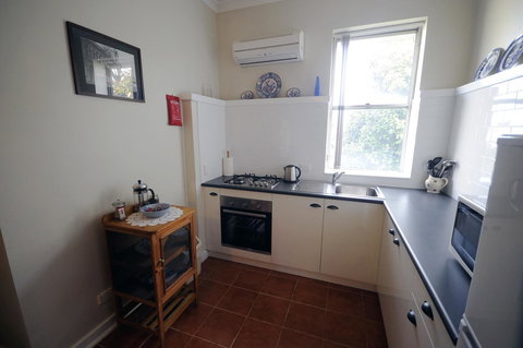 My Place Colonial Accommodation - Sunshine Coast Guide 42