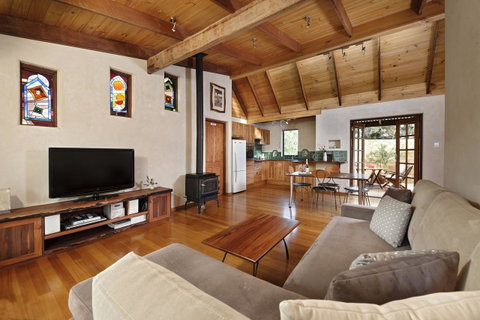 Aiyana Retreat - Sunshine Coast Guide 1
