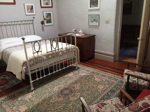 Bentwood Olive Grove Accommodation - Sunshine Coast Guide 31