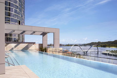 The Ritz-Carlton, Perth - Sunshine Coast Guide 1