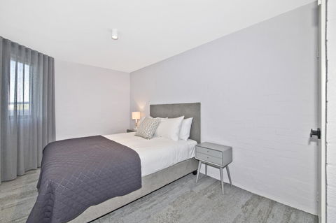 Atrium Hotel Mandurah - Sunshine Coast Guide 35