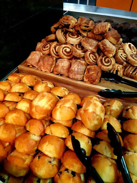 Atrium Hotel Mandurah - Sunshine Coast Guide 38