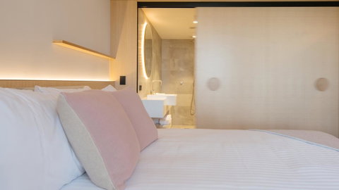 Quay Perth - Sunshine Coast Guide 7