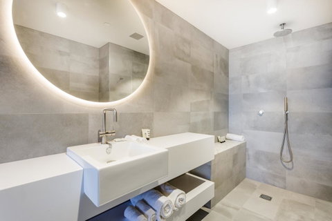 Quay Perth - Sunshine Coast Guide 11