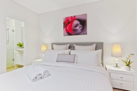 The Executive Penthouse - Sunshine Coast Guide 12