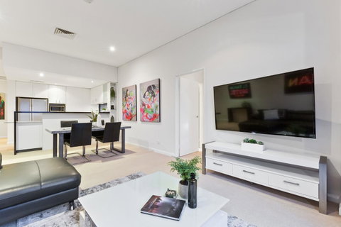 The Executive Penthouse - Sunshine Coast Guide 7