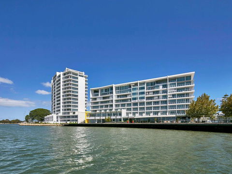 The Sebel Mandurah - Sunshine Coast Guide 0