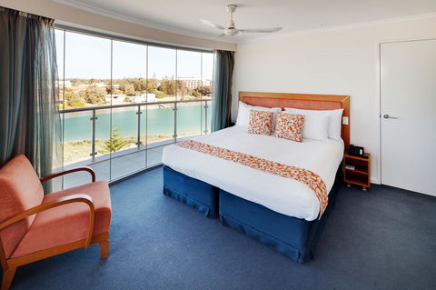 Seashells Mandurah - Sunshine Coast Guide 22