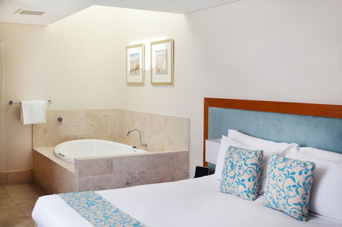 Seashells Mandurah - Sunshine Coast Guide 10