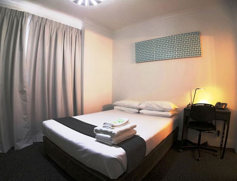 Criterion Hotel Perth - Sunshine Coast Guide 8