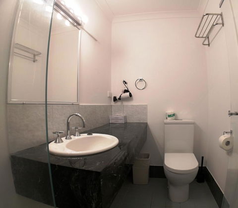 Criterion Hotel Perth - Sunshine Coast Guide 7
