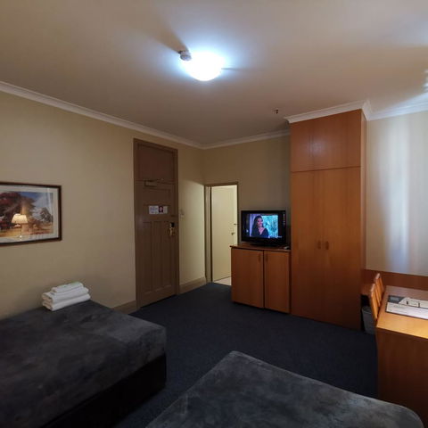 Criterion Hotel Perth - Sunshine Coast Guide 33