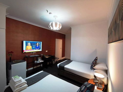 Criterion Hotel Perth - Sunshine Coast Guide 13